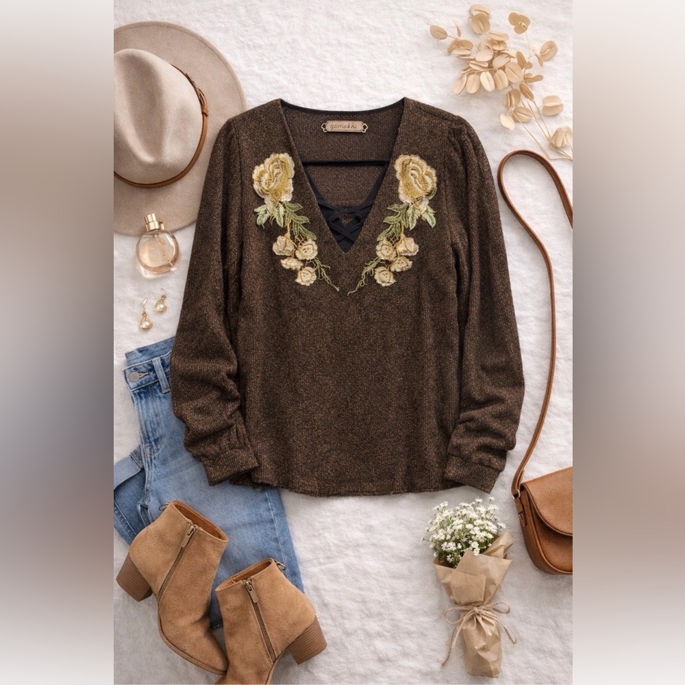 Gimmicks by BKE‎ Women's Top Sz S Brown Metallic Floral Western Criss Cross Back - Picture 10 of 10